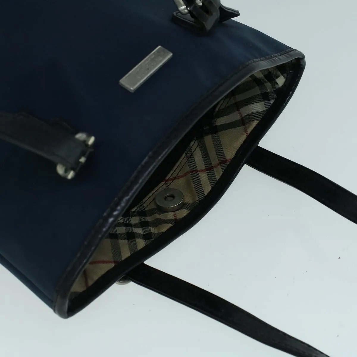 BURBERRY Nova Check Shoulder Bag Nylon Leather Navy Beige  bs8926