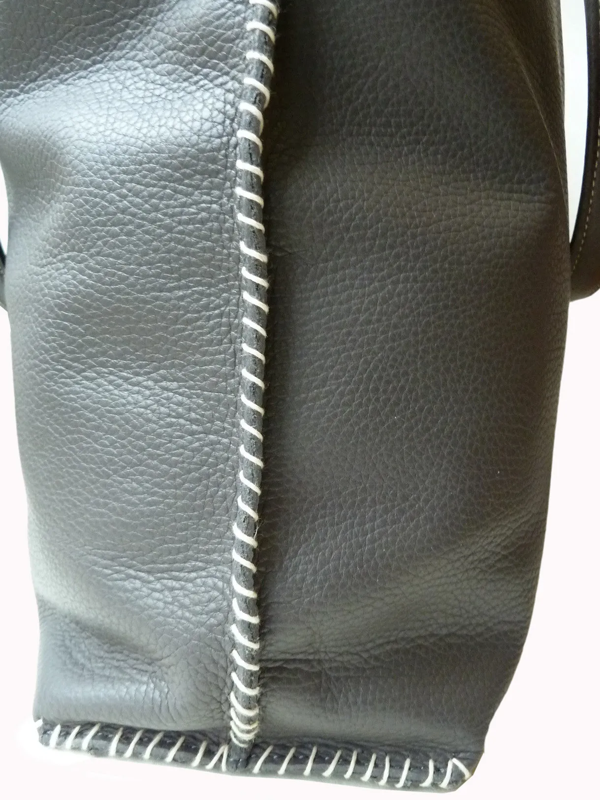 Gajumbo Tote Bag Pebble Grain Leather Elephant Grey