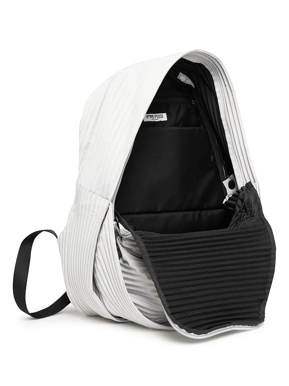 Pleats Daypack