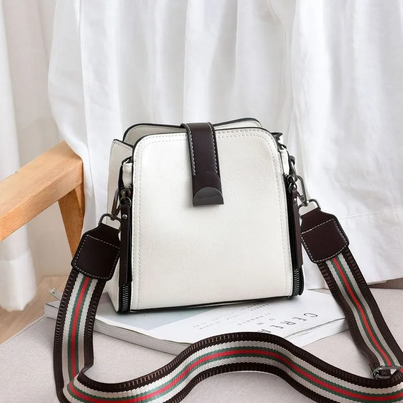 Retro Stitching Leather Crossbody Handbag